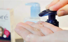 Load image into Gallery viewer, Biore
Charcoal salicylic acid cleanser